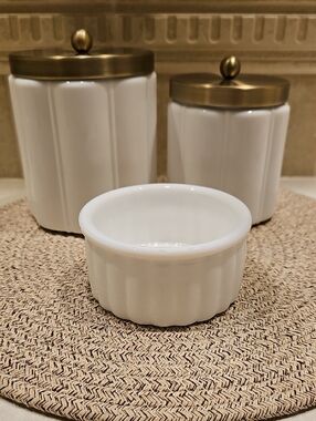 New Hearth And Hand 3pc. White Ceramic Canisters-1 Large 1 Small-& Trinket Dish